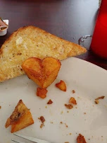 Darrel's Cheese Omelet with Home Fries